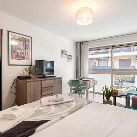 Studio Massenet Five Stars Holiday House Nice Bagian luar foto