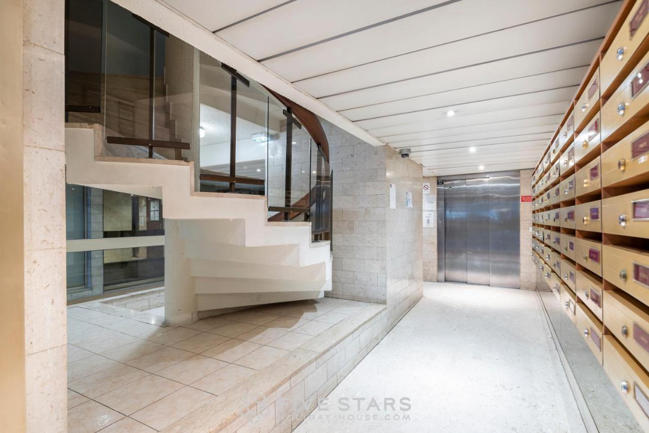 Studio Massenet Five Stars Holiday House Nice Bagian luar foto