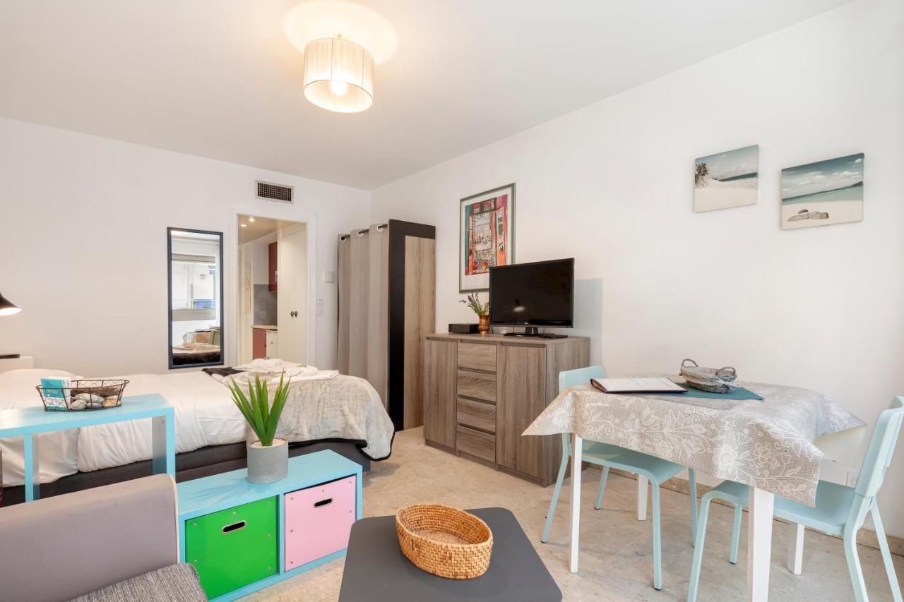 Studio Massenet Five Stars Holiday House Nice Bagian luar foto